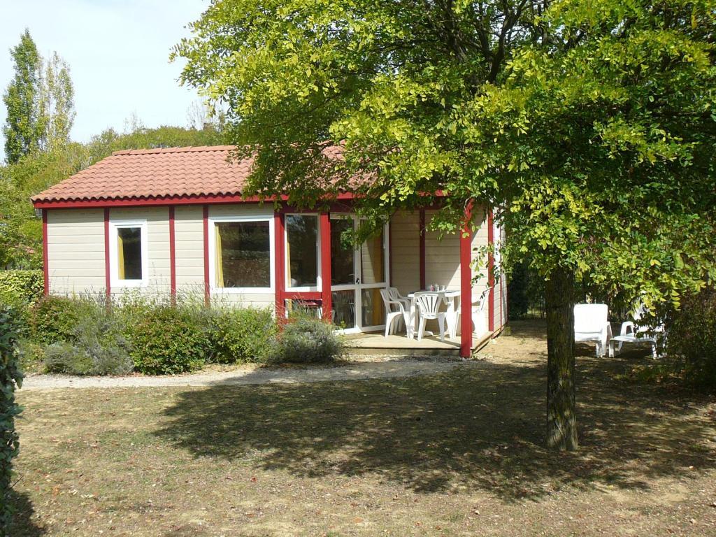 Les Chalets Des Mousquetaires Mirepoix  Szoba fotó