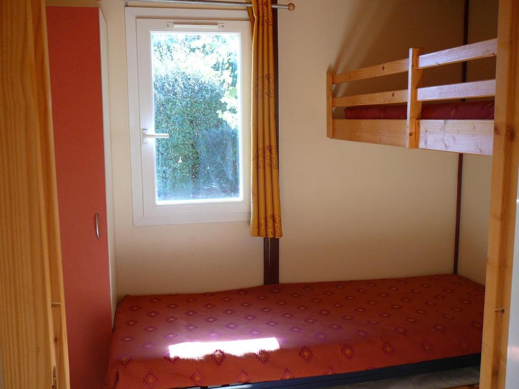 Les Chalets Des Mousquetaires Mirepoix  Szoba fotó